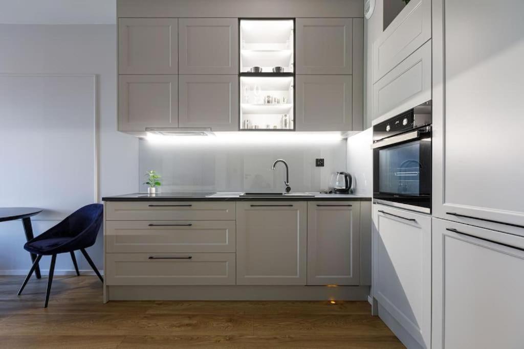 Golden Apartments Wroclaw - Great Location - Cozy And Bright&Janapawla19 Extérieur photo